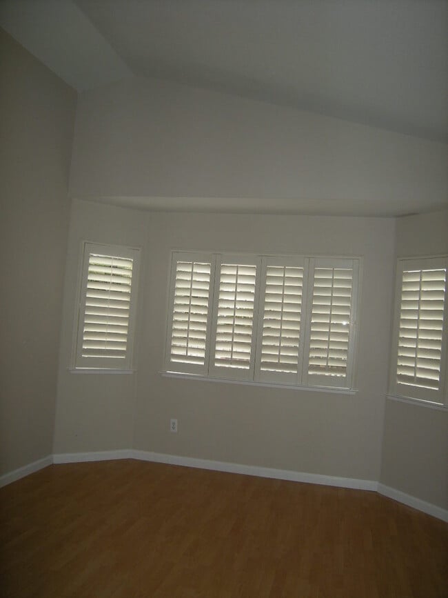 Building Photo - Charming 3-bedroom, 2-bathroom home!