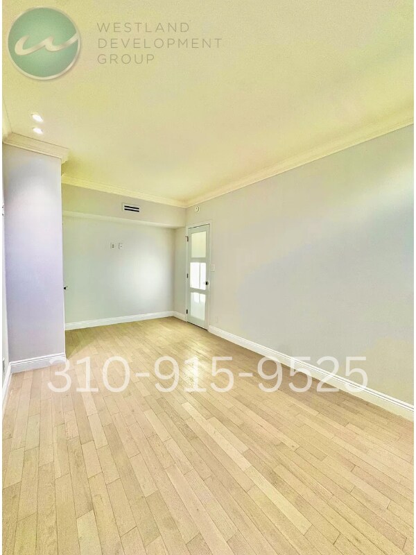 Building Photo - 12409 Greene Ave