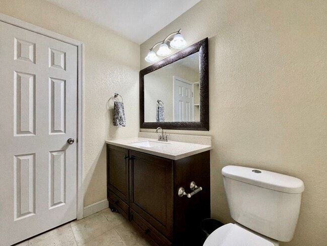 Building Photo - Ready 07-13-26! 4/2 Ranch Home On Corner Lot! Pet-Friendly & All Appliances Convey!