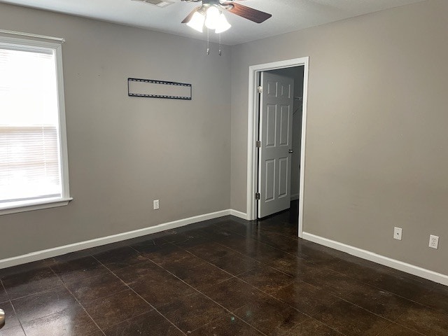 Building Photo - 504 Dana Dr