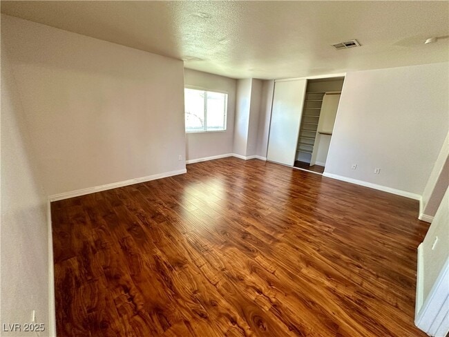 Building Photo - 5277 S Westwind Rd