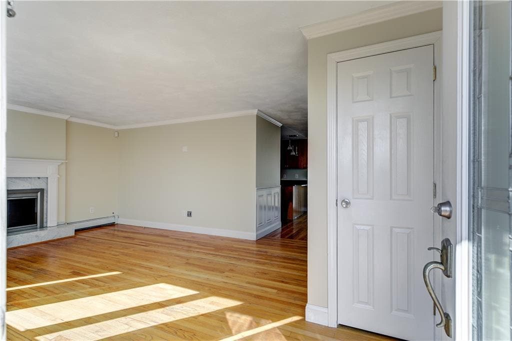 Building Photo - 76 Norseman Dr