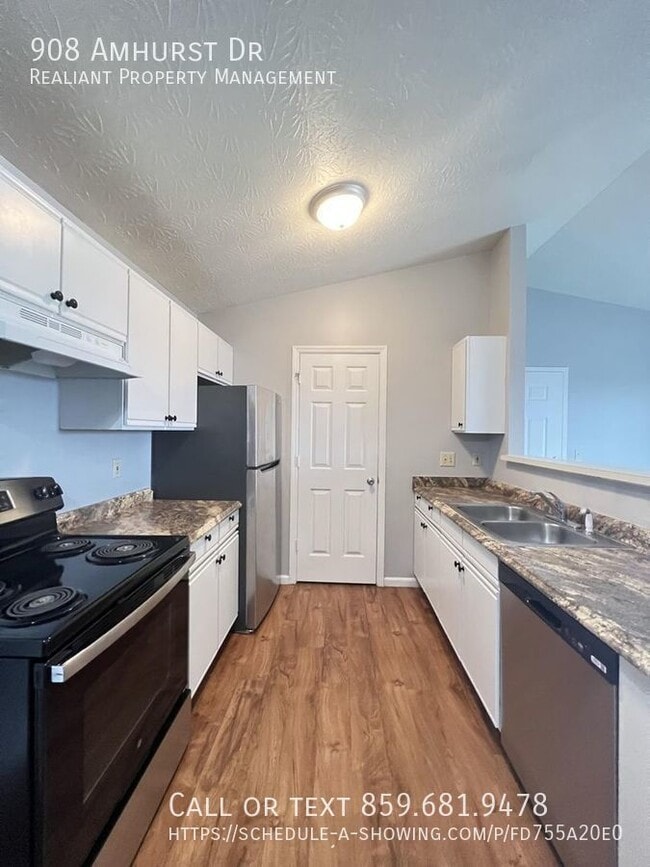 Building Photo - 908 Amhurst Dr