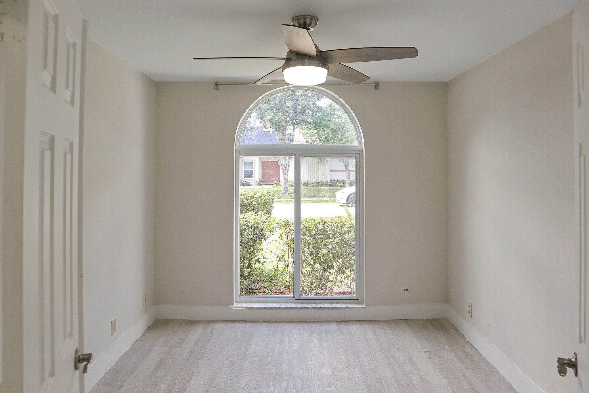 Building Photo - 7360 NW 54th St