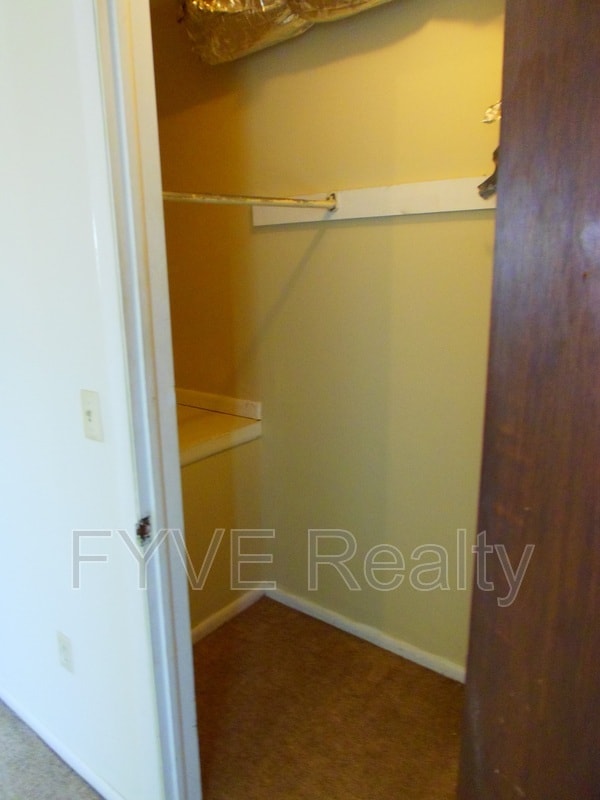 Building Photo - 2011 Baldwin Rd