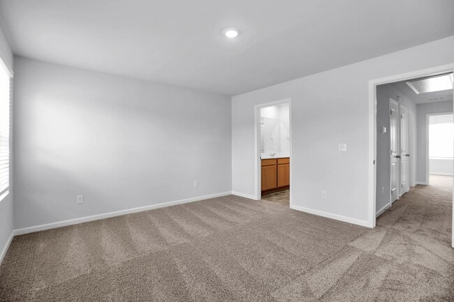 Building Photo - 719 Ashbrook Dr