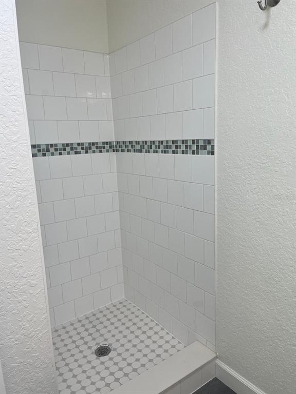 Building Photo - 1527 Hardway Ct