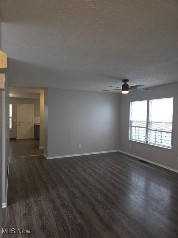 Building Photo - 9421 Hilgert Dr
