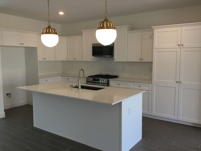 Building Photo - Lennar Home at Riverstone