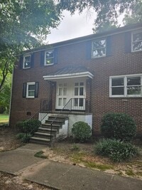 Building Photo - NEW LISTING!!!! Dont Miss Out