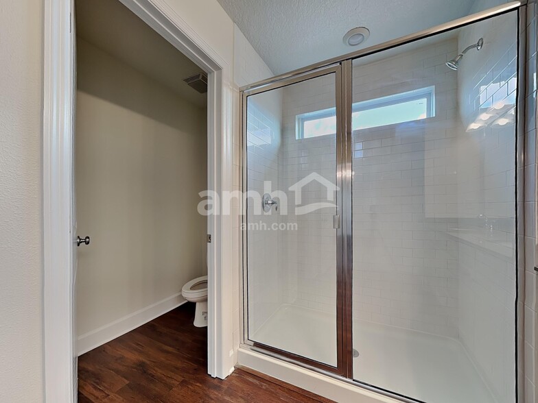 Building Photo - 2126 Saffron Walden Dr