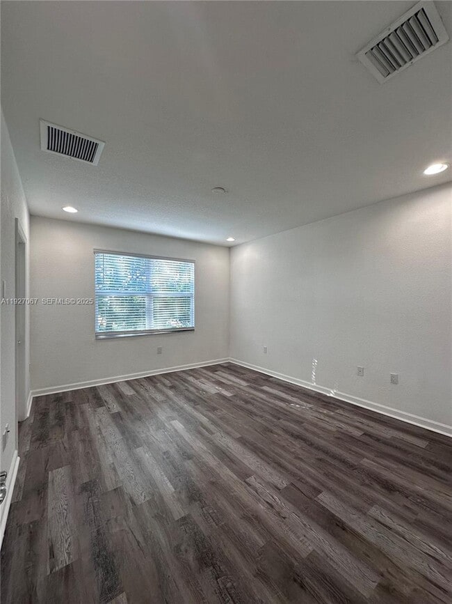 Building Photo - 2871 NW Treviso Cir