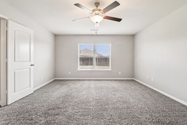 Building Photo - 417 Abram Ave