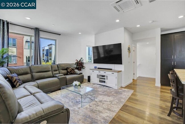 Building Photo - 5436 Gracen Wy