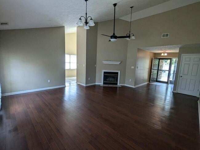 Building Photo - 3125 Boulder Ct