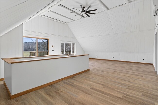 Building Photo - 999 Salmon Creek Rd