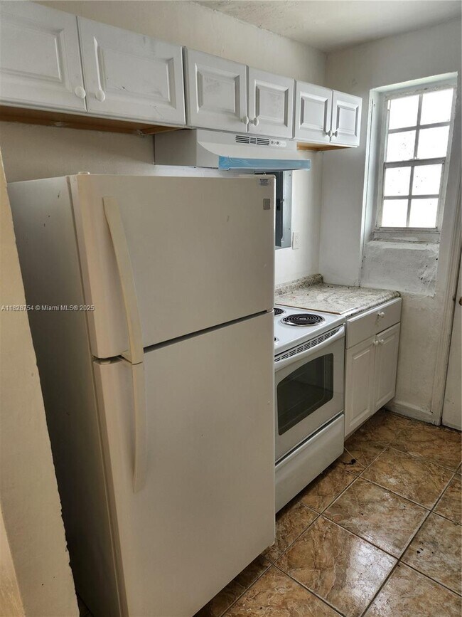 Building Photo - 271 NW 54th St