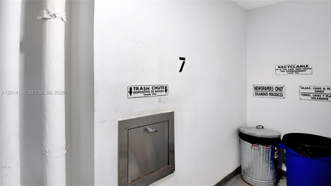 Building Photo - 5601 Collins Ave