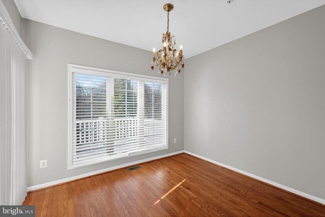 Building Photo - 4832 Lee Hollow Pl