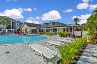 Building Photo - Atlantic Palms