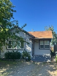 Building Photo - 2120 Gold St