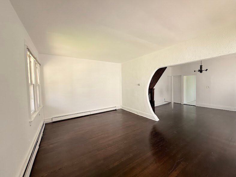 Building Photo - 296 Crestview Pl