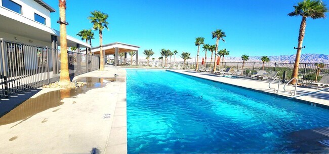 Building Photo - 35770 McCarthy St