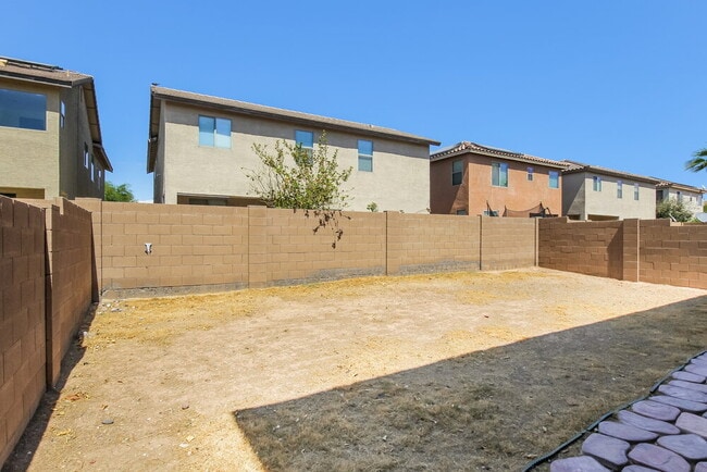 Building Photo - 9316 W Cordes Rd