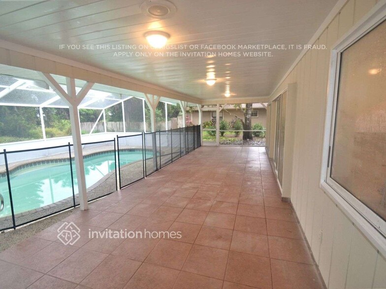 Building Photo - 7401 N Leewynn Dr