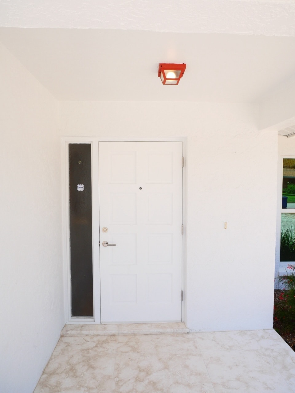 Building Photo - 11092 Orangewood Dr
