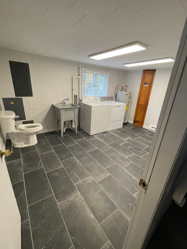 53 Dartmouth St 53 Dartmouth St Laconia NH 03246 Apartment Finder