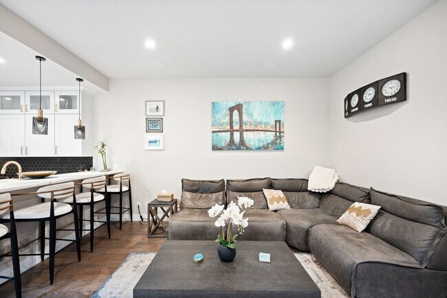 Building Photo - Luxury 4BD, 6BA Cherry Creek Home with 4 Outdoor Spaces