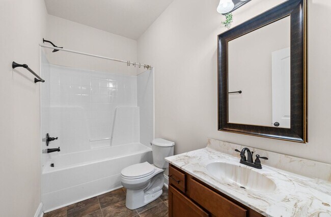 Building Photo - 1224 Meachem Dr