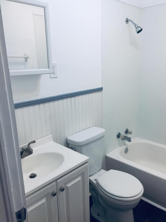 Building Photo - 2500 Kildare St NW