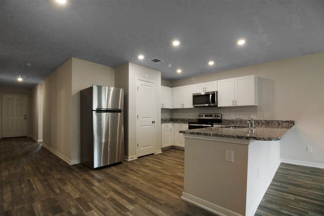 Building Photo - 15508 Taylorcrest Dr