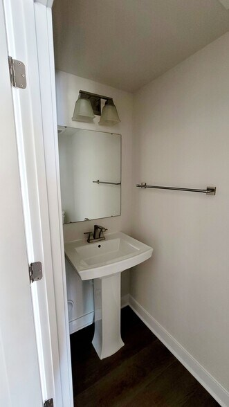 Building Photo - 5739 Addison Gate Dr
