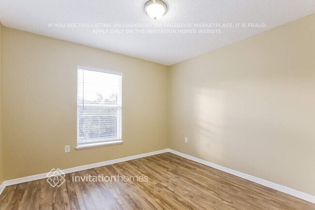 Building Photo - 3266 Quail Dr