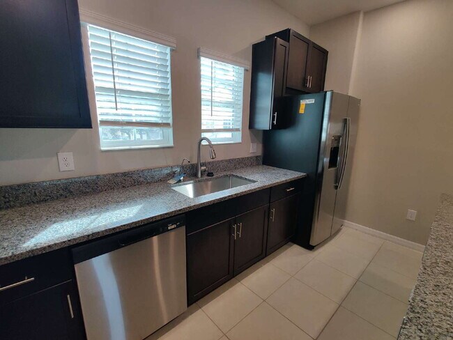Building Photo - 4728 Pickering Harbor Pl