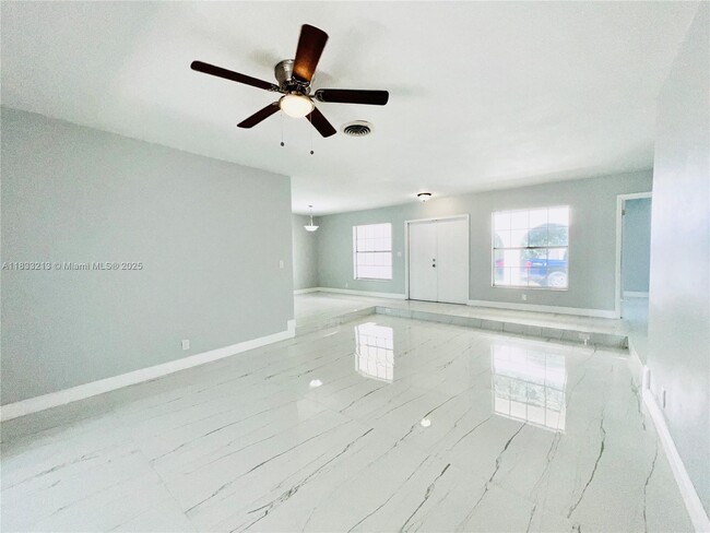 Building Photo - 4971 SW 7th Ct