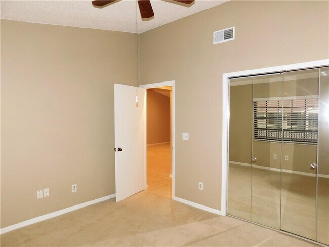 Building Photo - 2150 Elm St