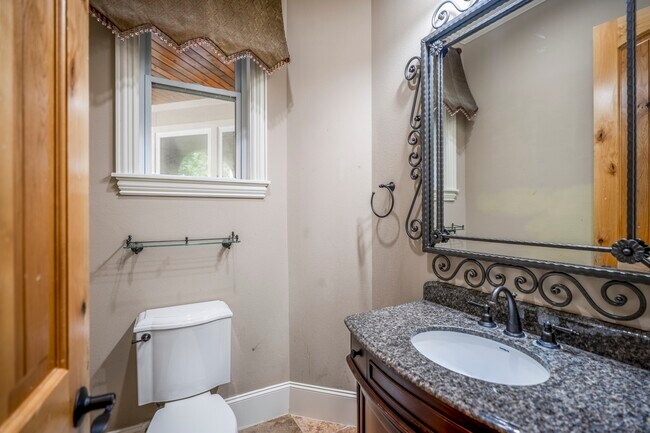 Building Photo - 11918 Waterford Estates Ct
