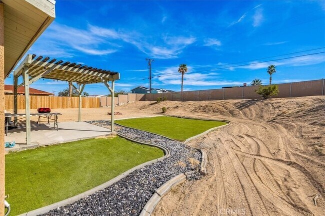 Building Photo - 73777 Playa Vista Dr