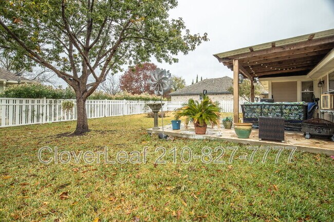 Building Photo - 1409 Azalea Ln