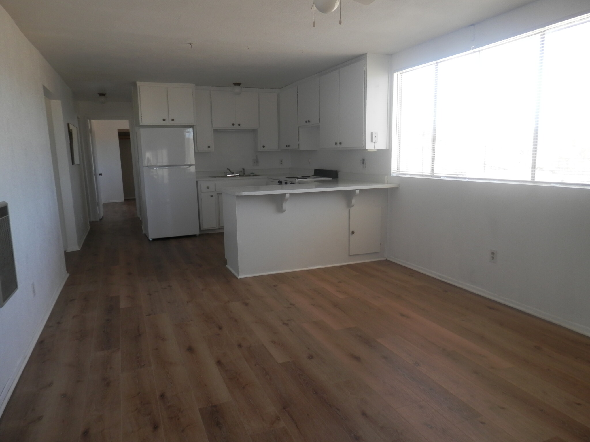 Building Photo - 1050 Alta Ave