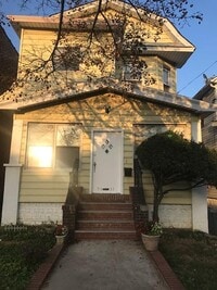 Building Photo - 95-31 111th St