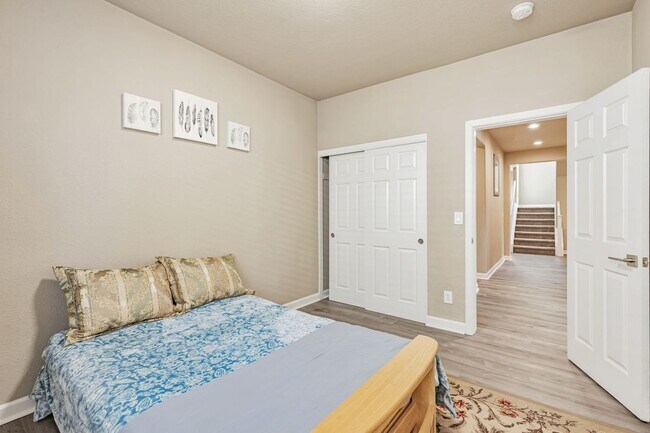 Building Photo - 4867 Big Bear Rd