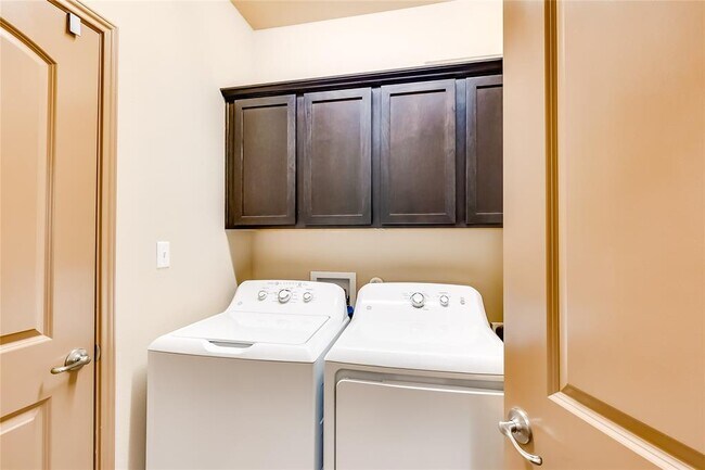 Building Photo - 3451 Mayfield Ranch Blvd