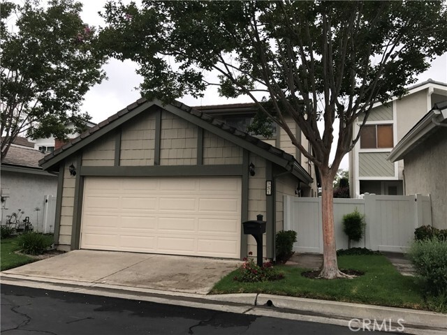 Building Photo - 951 S Park Rim Cir
