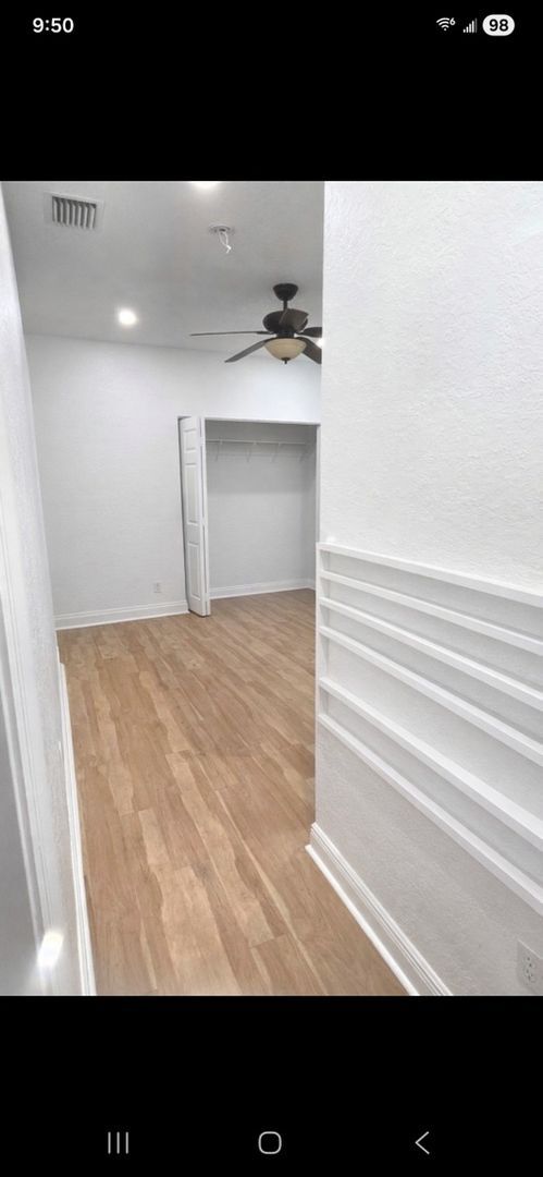 Building Photo - 2344 SE 16th Terrace