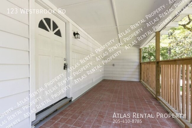 Building Photo - 123 Westbrook Rd